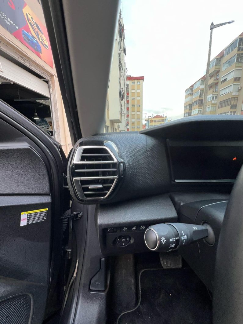 
								Citroën ë-C4 Electric 2022 full									