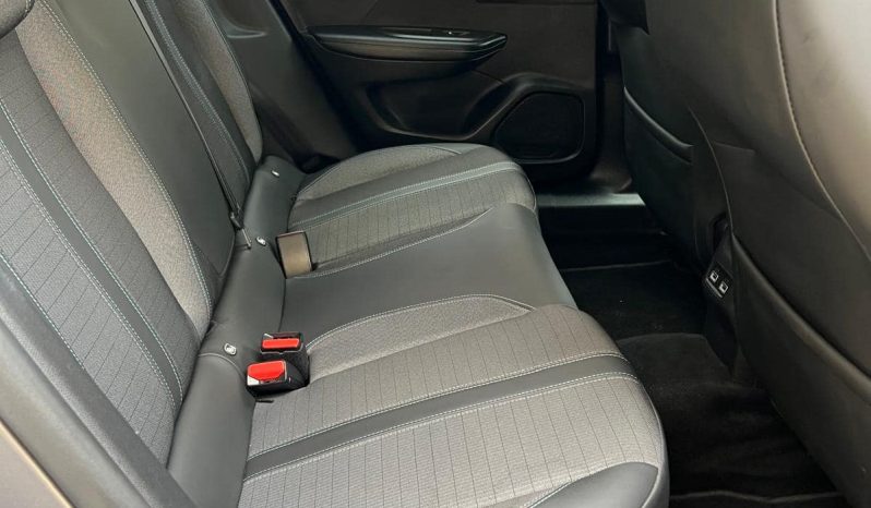 
								Peugeot 2008 2021 full									