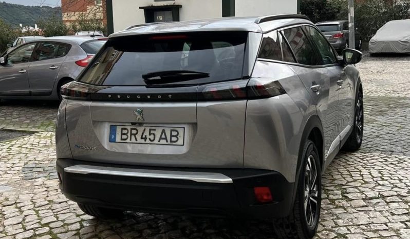
								Peugeot 2008 2021 full									