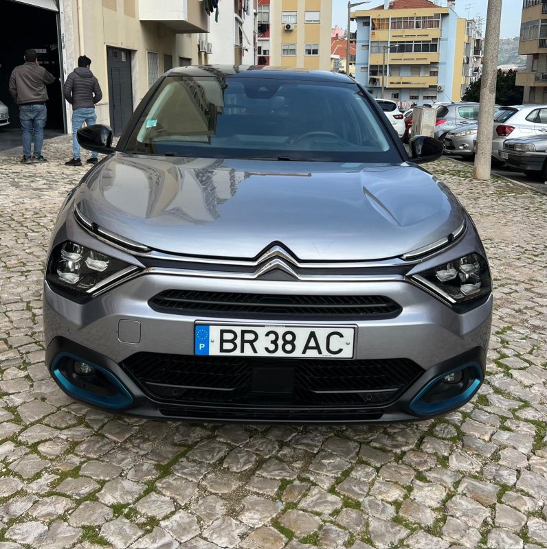 
								Citroën ë-C4 Electric 2021 full									
