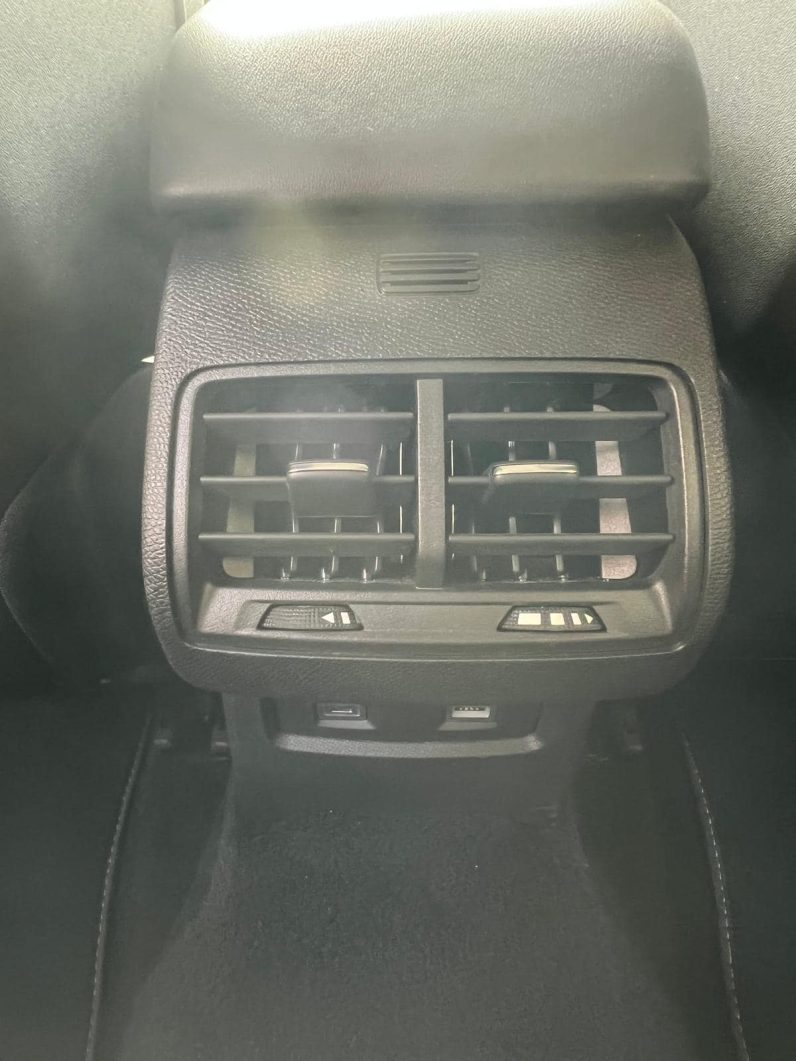 
								Citroën ë-C4 Electric 2021 full									