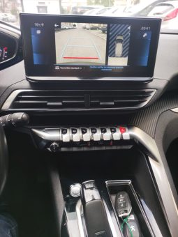
										Peugeot 5008 2022 full									
