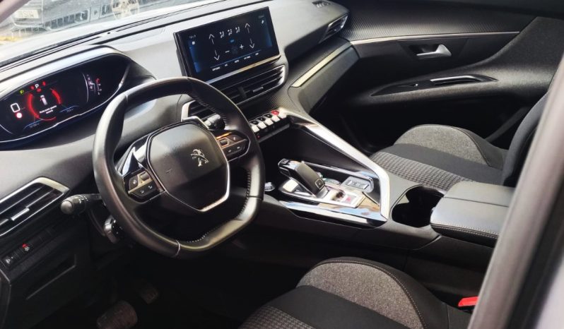 
								Peugeot 5008 2022 full									