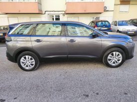 Peugeot 5008 2022