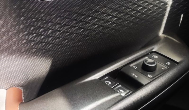 
								Cupra Born Fully Electric 2023 full									