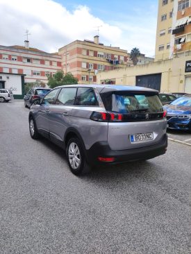 Peugeot 5008 7 Seaters