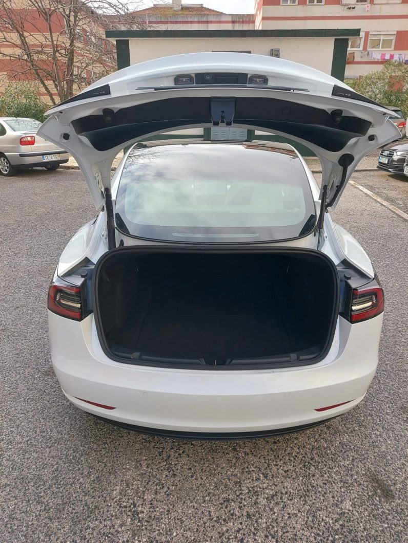 
								Tesla Model 3 2021 full									