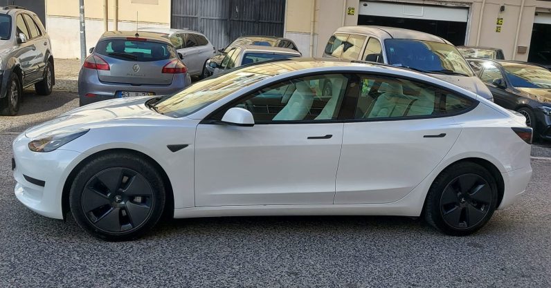 
								Tesla Model 3 2021 full									