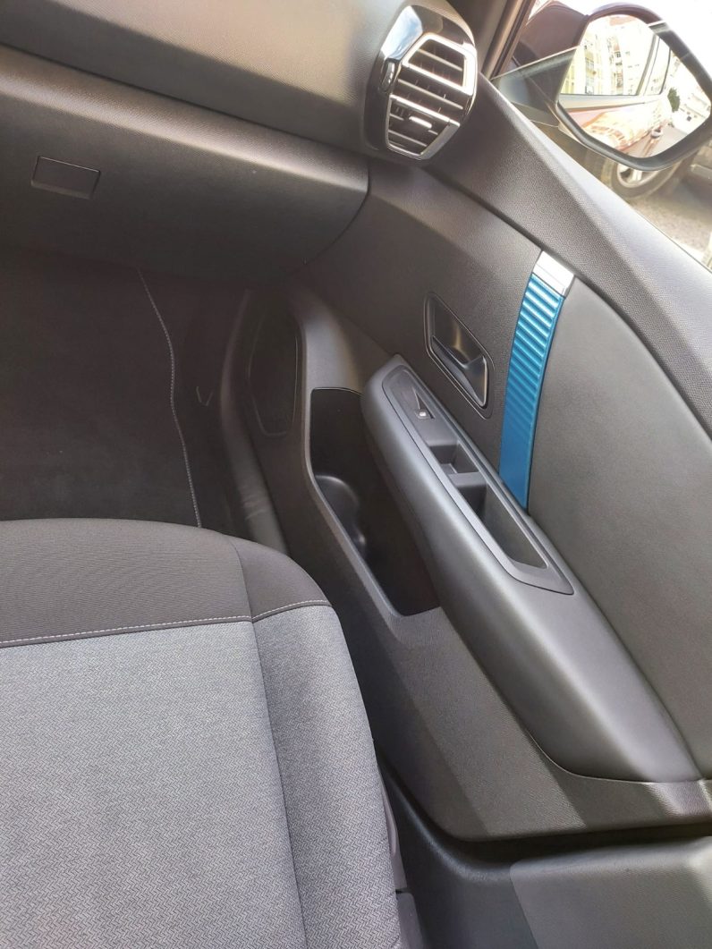 
								Citroën ë-C4 Electric 2022 full									