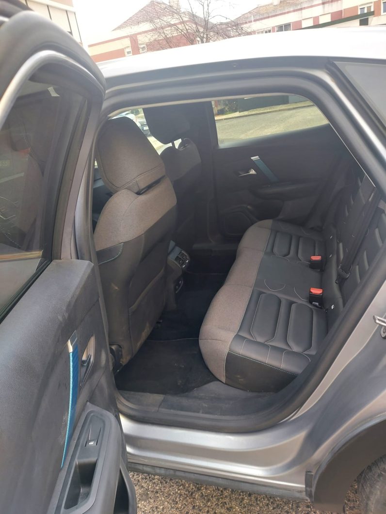 
								Citroën ë-C4 Electric 2022 full									