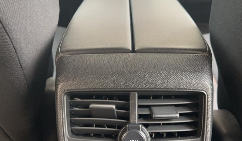 
								Peugeot 5008 2022 full									