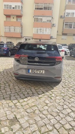 
										Volkswagen ID3 Pro Performance 2021 full									