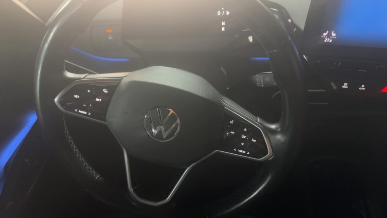 
								Volkswagen ID3 Pro Performance 2021 full									