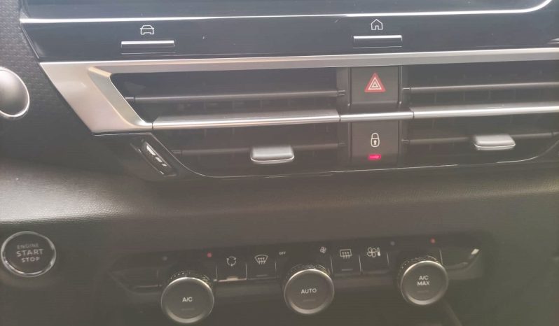 
								Citroën ë-C4 Electric full									