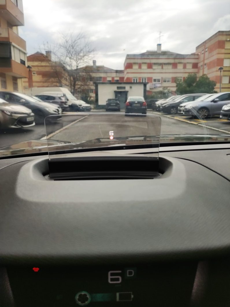 
								Citroën ë-C4 Electric full									