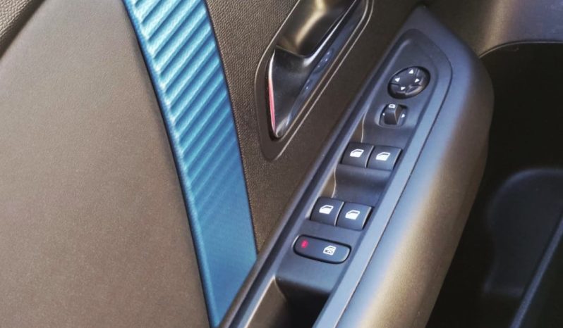 
								Citroën ë-C4 Electric full									