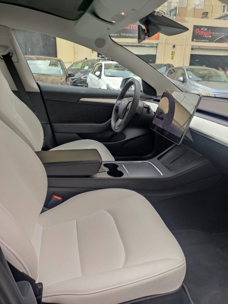 
								Tesla Model 3 Long Range Plus Dual Motor 2021 full									