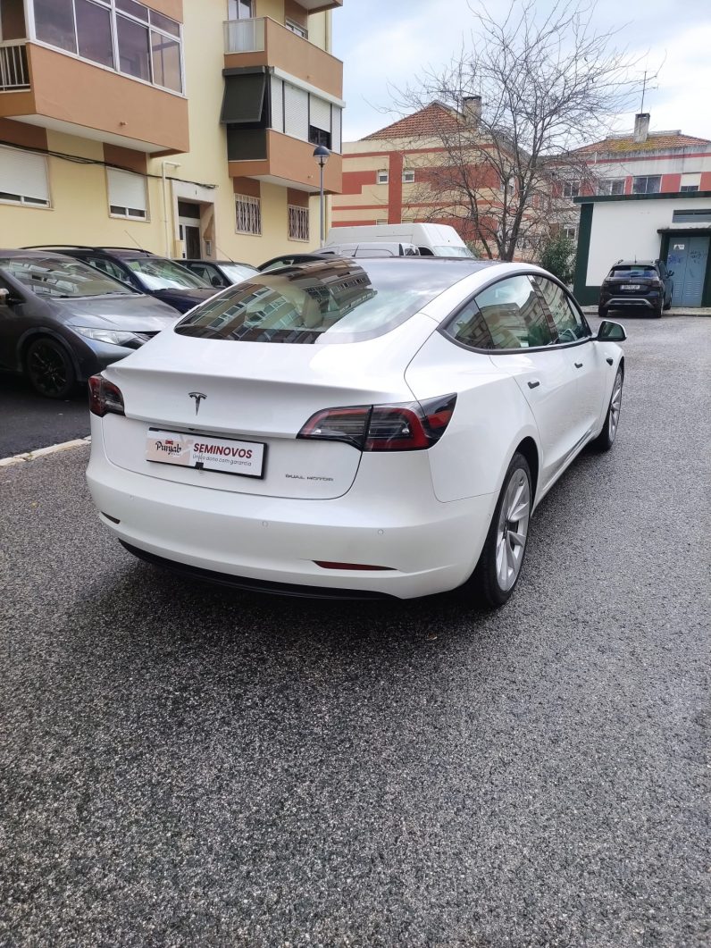 
								Tesla Model 3 Long Range Plus Dual Motor 2021 full									