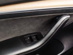 
										Tesla Model 3 Long Range Plus Dual Motor 2021 full									