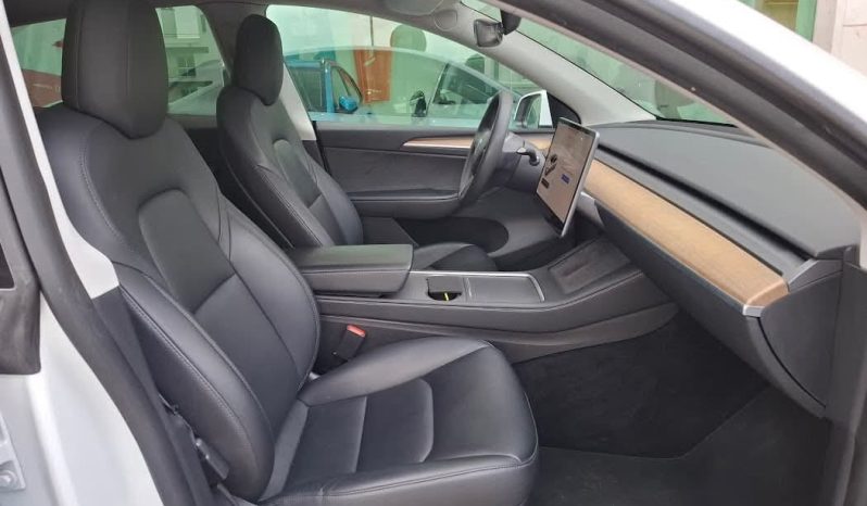
								Tesla Model Y Long Range Plus Dual Motor full									