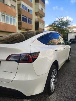 
										Tesla Model Y Long Range Plus Dual Motor full									