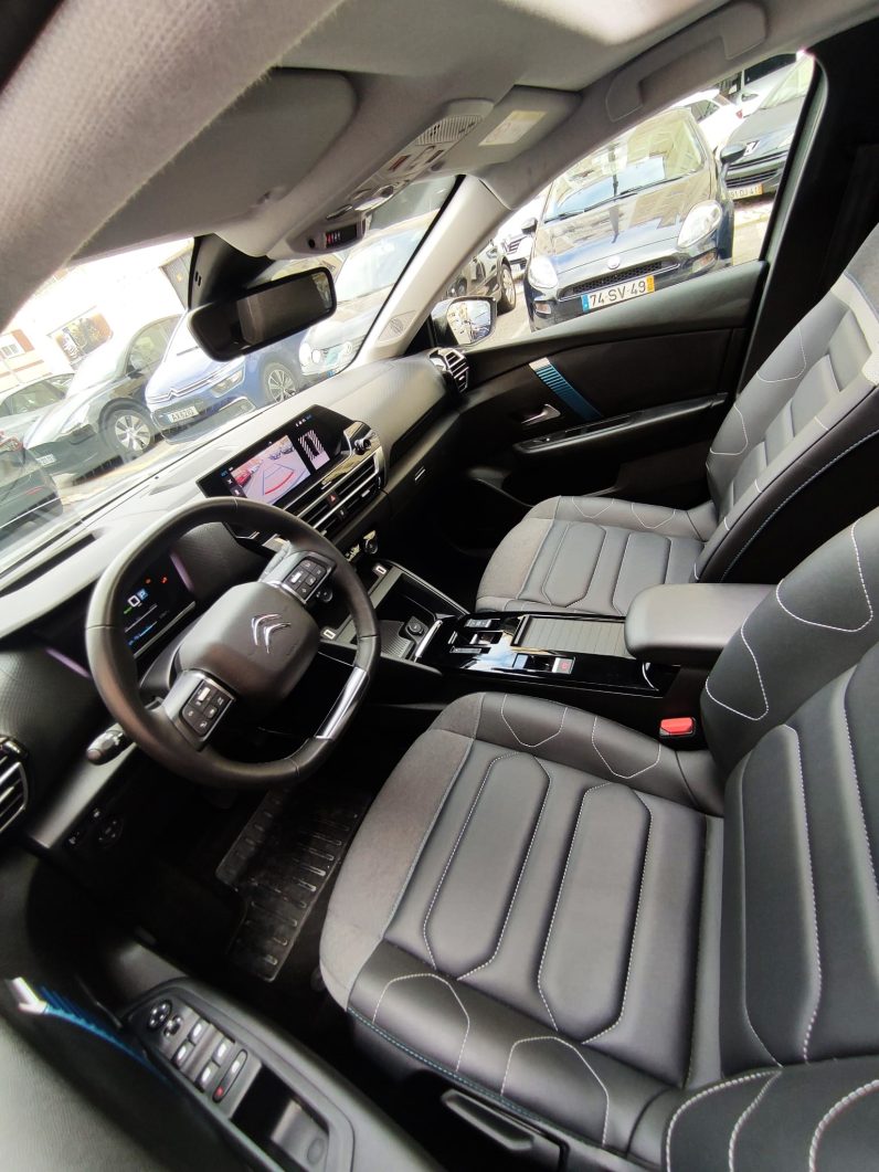 
								2023 Citroën ë-C4 Electric full									