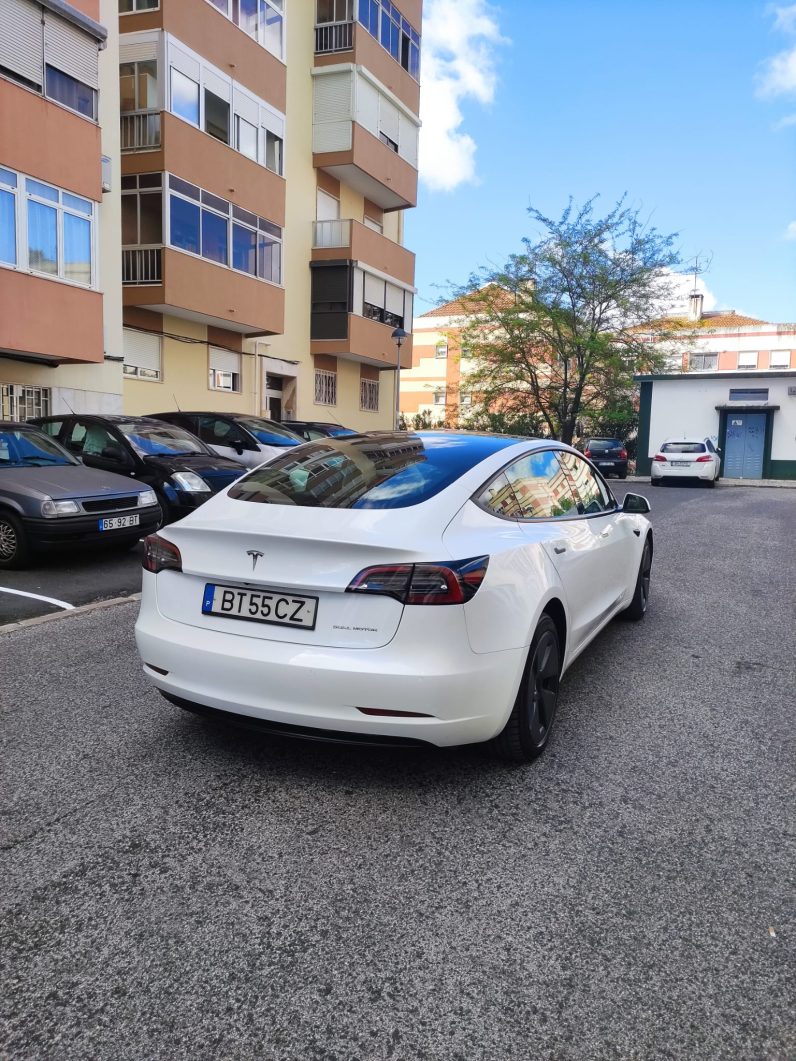 
								Tesla Model 3 Long Range Plus Dual Motor 2021 full									