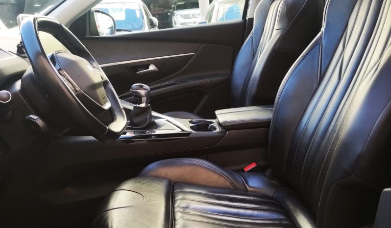 
								Peugeot 5008 GT Line 2020 Model full									