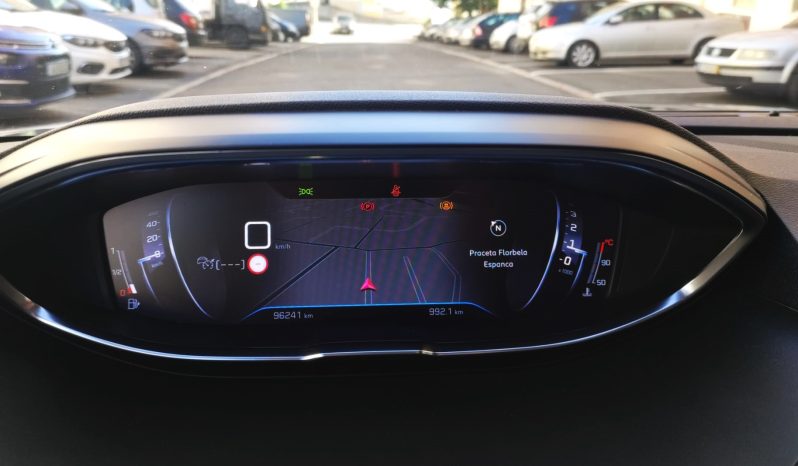 
								Peugeot 5008 GT Line 2020 Model full									