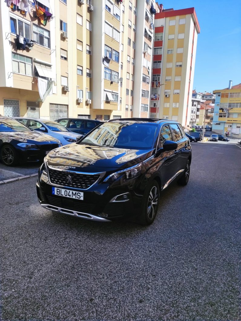 
								Peugeot 5008 GT Line 2020 Model full									