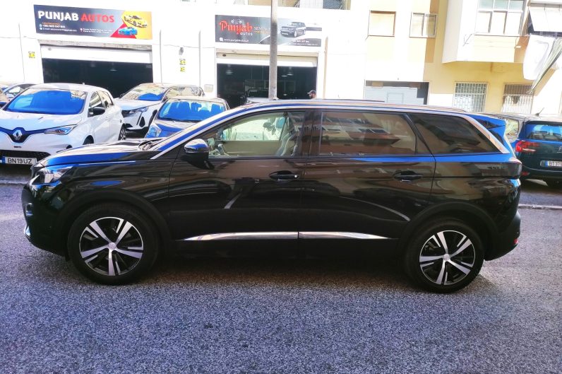 
								Peugeot 5008 GT Line 2020 Model full									