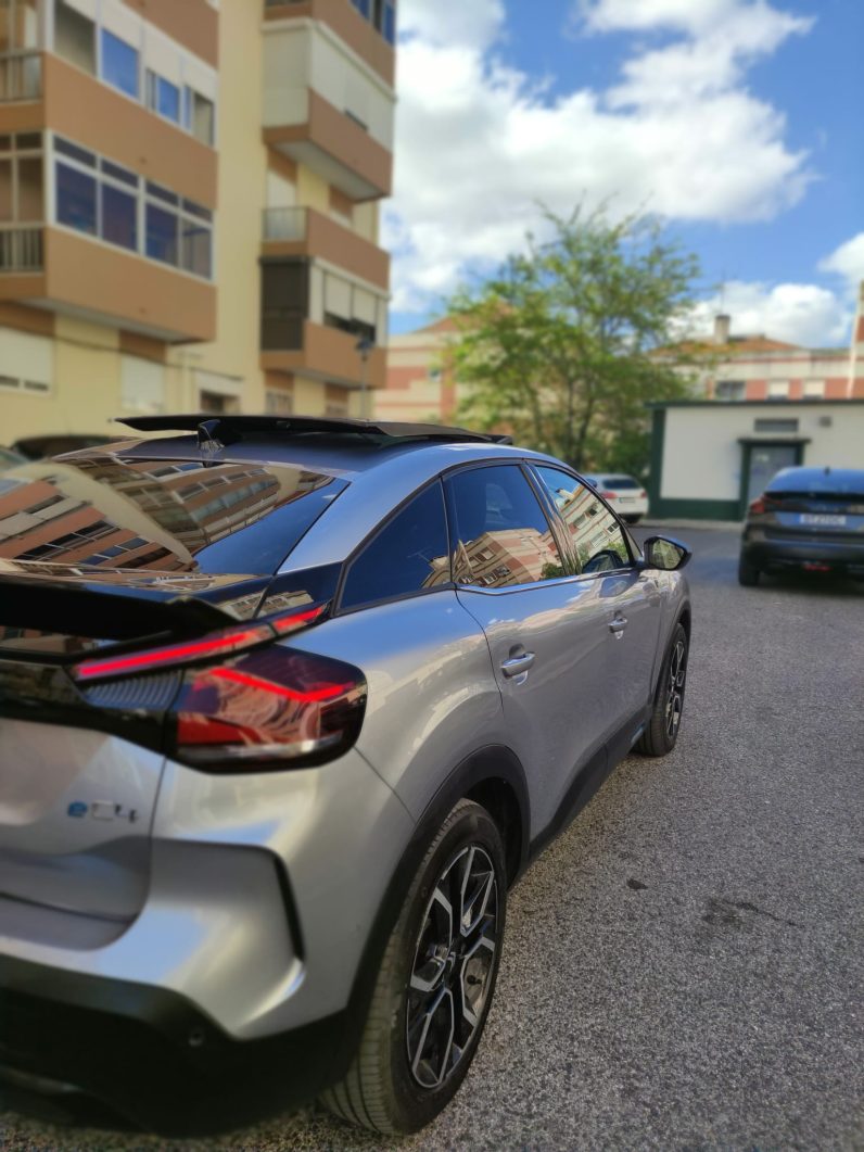 
								2023 Citroën ë-C4 Electric full									
