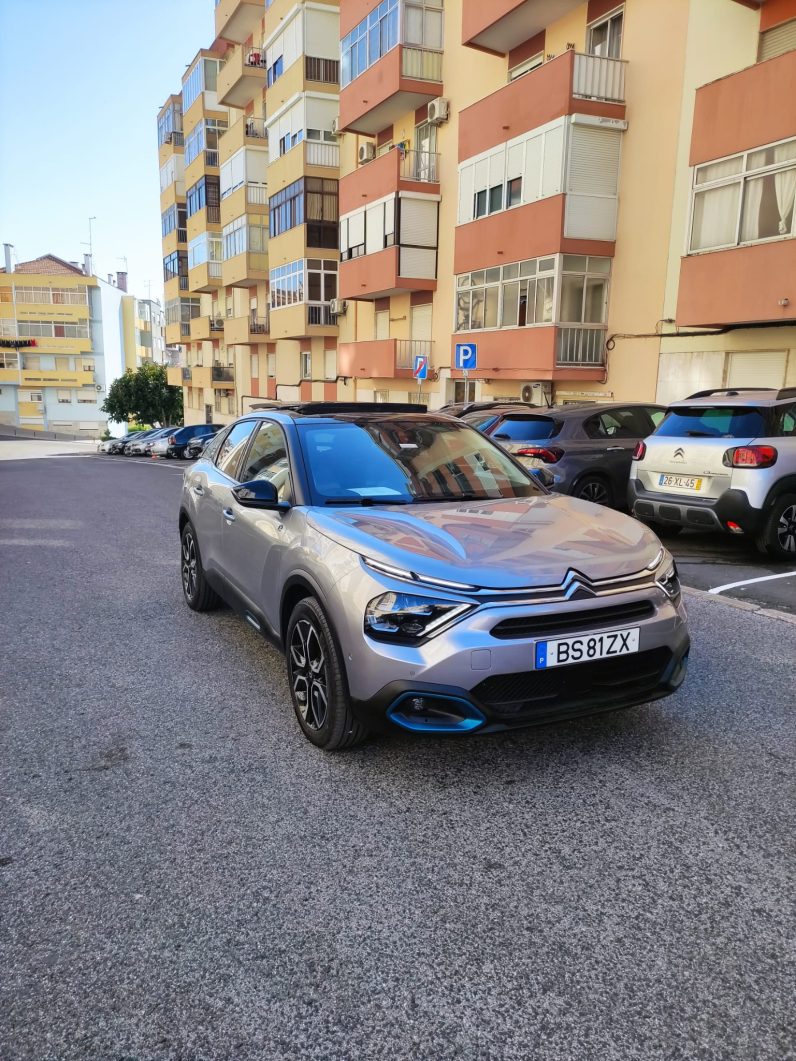 
								2023 Citroën ë-C4 Electric full									