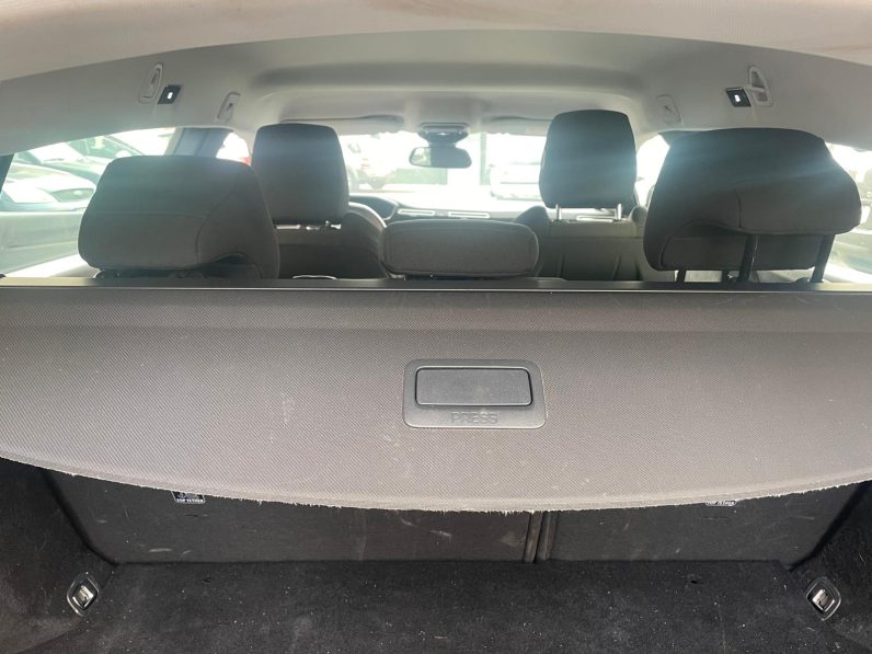 
								Peugeot 508 SW  EAT 8 ALLURE  Automatic full									