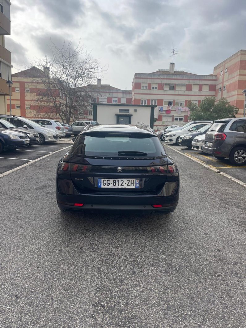 
								Peugeot 508 SW  EAT 8 ALLURE  Automatic full									