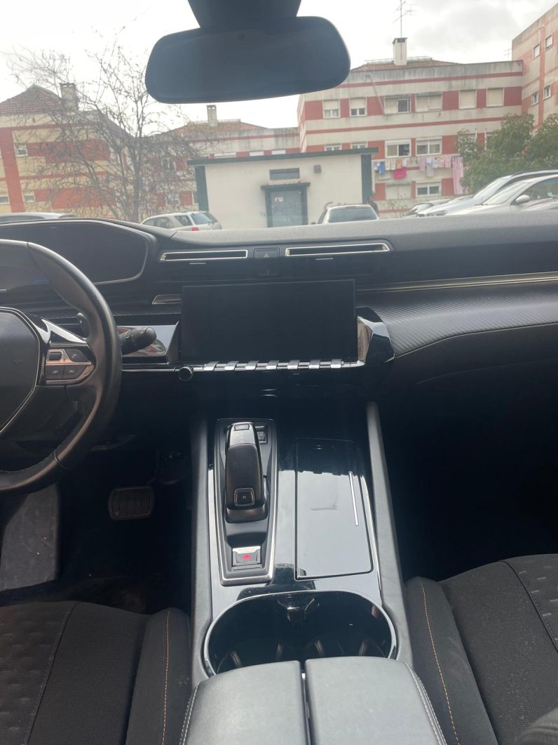 
								Peugeot 508 SW  EAT 8 ALLURE  Automatic full									