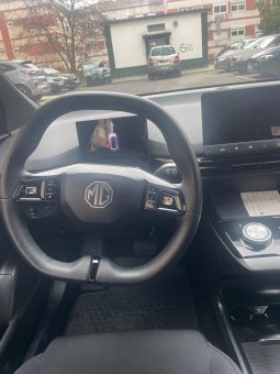 
										MG EHS PHEV – PLUG-IN HYBRID SUV full									