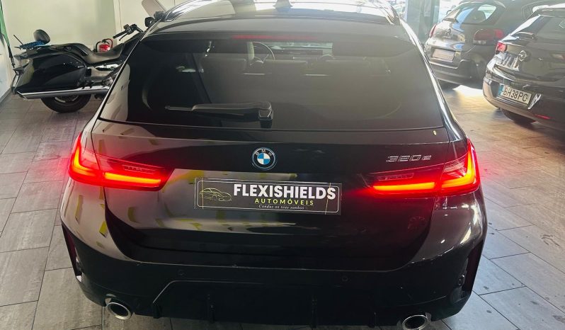 
								BMW 320  E full									
