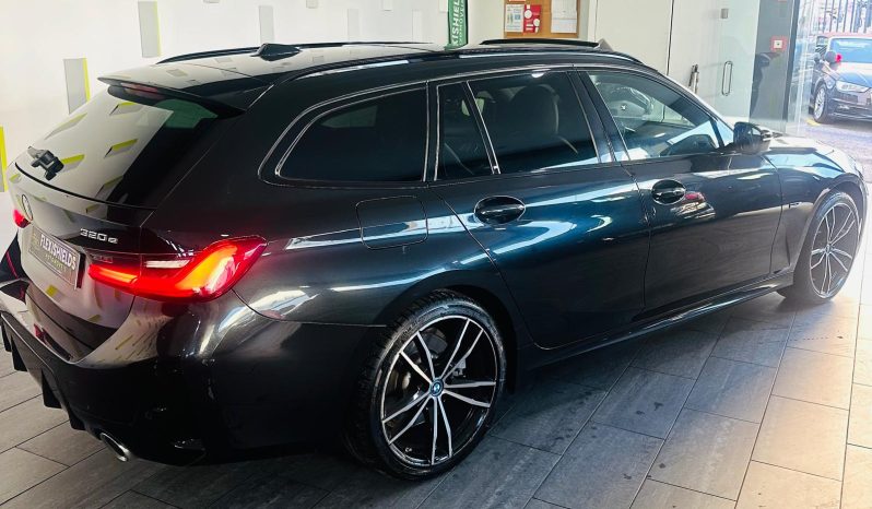 
								BMW 320  E full									