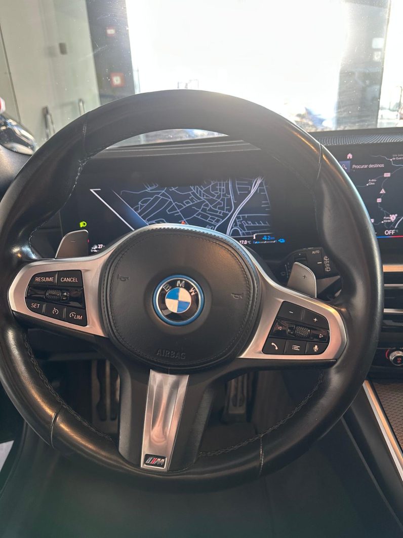
								BMW 320  E full									